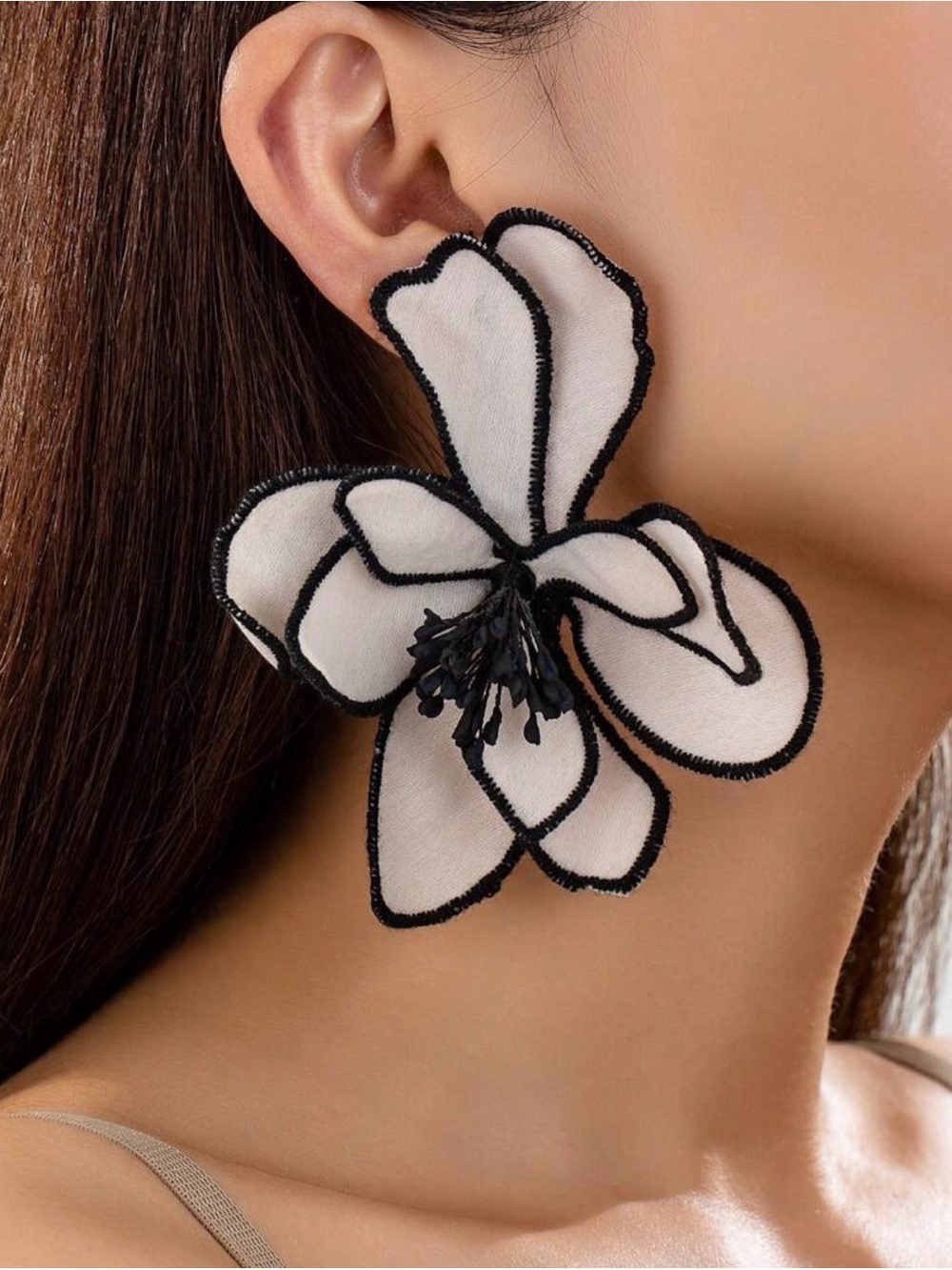 Delicate White & Black Floral Statement Earrings - Brand